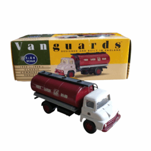 lledo Vanguards. Ford Thames Trader Tanker.
1:64. va9000. North Eastern Gas.  BOXED.